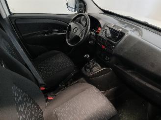 Opel Combo Combo Van 1.3 CDTI 16V (330.A.1000) [70kW]  (03-2016/12-2018) picture 9