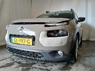 Schadeauto Citroën C4 C4 Cactus (0B/0P) Hatchback 5-drs 1.2 PureTech 82 12V (EB2F(HMZ)) [60k=
W]  (09-2014/...) 2015/6
