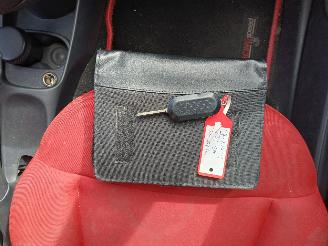 Fiat 500 500 (312) Hatchback 0.9 TwinAir 85 (312.A.2000) [63kW]  (07-2010/...) picture 19