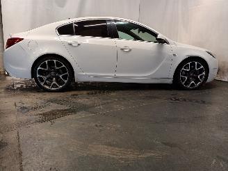 Opel Insignia Insignia Hatchback 5-drs 2.8 V6 Turbo 24V 4x4 OPC Ecotec (B28NER) [239=
kW]  (07-2009/03-2017) picture 8