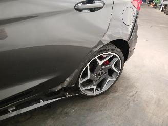 Ford Fiesta Fiesta 7 Hatchback 1.5 EcoBoost 12V ST (YZJA) [147kW]  (04-2018/07-202=
3) picture 24