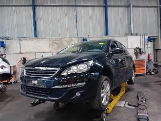 Auto da rottamare Peugeot 308 308 (L3/L8/LB/LH/LP) Hatchback 5-drs 1.6 BlueHDi 120 (DV6FC(BHZ)) [88k=
W]  (11-2013/06-2021) 2016/0