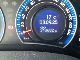 Toyota Auris Auris (E15) Hatchback 1.8 16V HSD Full Hybrid (2ZRFXE) [100kW]  (09-20=
10/09-2012) picture 2