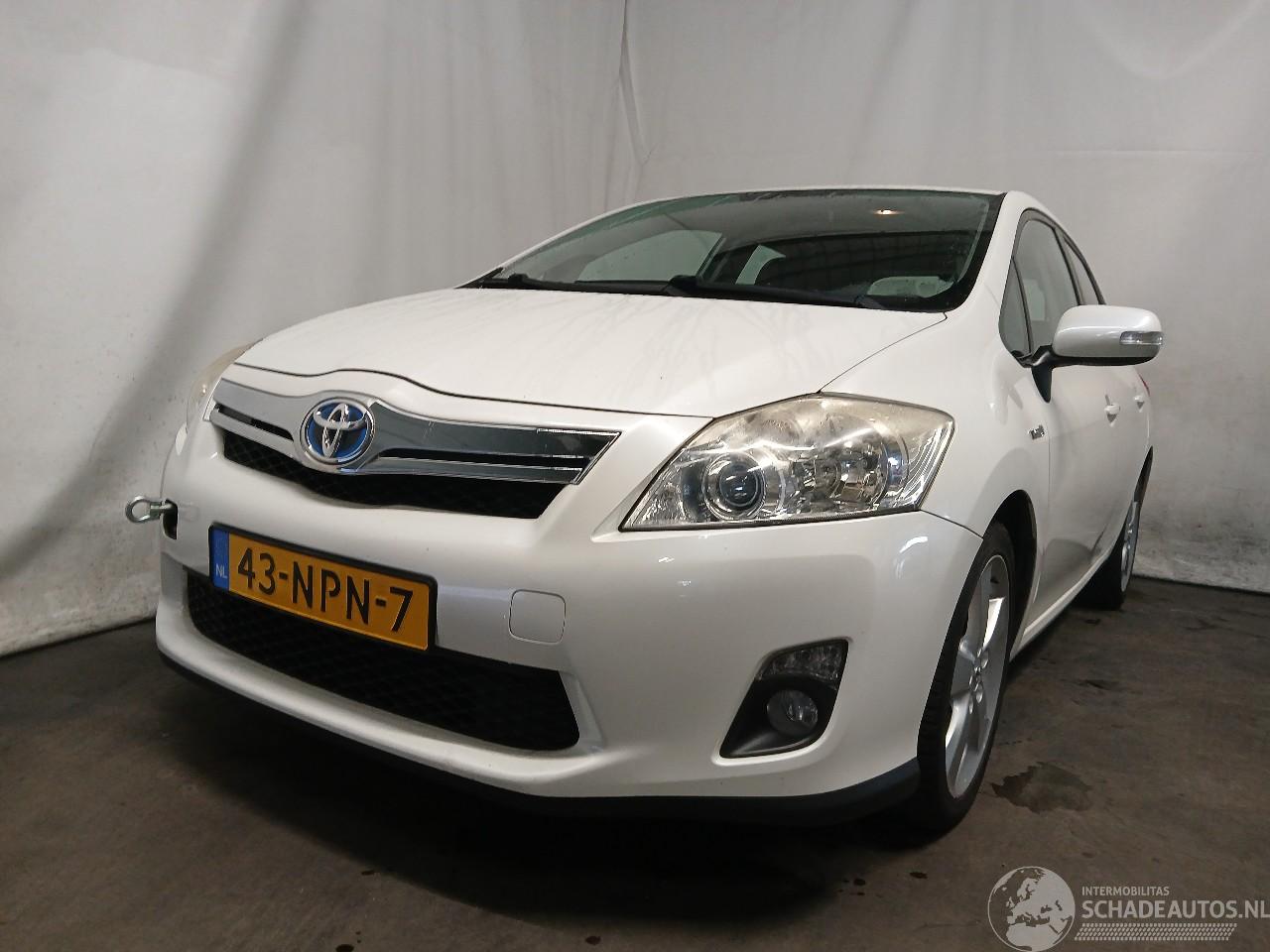 Toyota Auris Auris (E15) Hatchback 1.8 16V HSD Full Hybrid (2ZRFXE) [100kW]  (09-20=
10/09-2012)