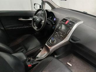 Toyota Auris Auris (E15) Hatchback 1.8 16V HSD Full Hybrid (2ZRFXE) [100kW]  (09-20=
10/09-2012) picture 9