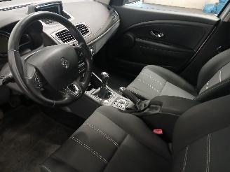 Renault Mégane Megane III Berline (BZ) Hatchback 5-drs 1.5 dCi 110 (K9K-636(K9K-A6)) =
[81kW]  (02-2009/02-2016) picture 13