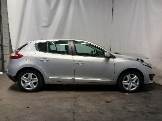Renault Mégane Megane III Berline (BZ) Hatchback 5-drs 1.5 dCi 110 (K9K-636(K9K-A6)) =
[81kW]  (02-2009/02-2016) picture 7