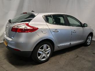 Renault Mégane Megane III Berline (BZ) Hatchback 5-drs 1.5 dCi 110 (K9K-636(K9K-A6)) =
[81kW]  (02-2009/02-2016) picture 6