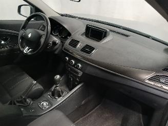 Renault Mégane Megane III Berline (BZ) Hatchback 5-drs 1.5 dCi 110 (K9K-636(K9K-A6)) =
[81kW]  (02-2009/02-2016) picture 8