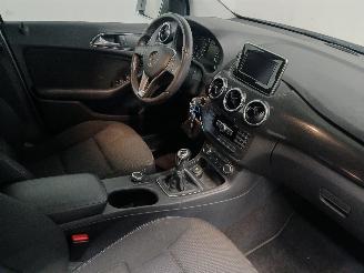 Mercedes B-klasse B (W246) Hatchback 1.6 B-180 BlueEFFICIENCY Turbo 16V (M270.910) [90kW=
]  (11-2011/12-2018) picture 9
