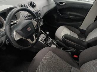 Seat Ibiza Ibiza IV (6J5) Hatchback 5-drs 1.2 TDI Ecomotive (CFWA) [55kW]  (06-20=
10/05-2015) picture 13