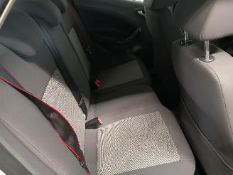 Seat Ibiza Ibiza IV (6J5) Hatchback 5-drs 1.2 TDI Ecomotive (CFWA) [55kW]  (06-20=
10/05-2015) picture 10