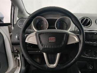 Seat Ibiza Ibiza IV (6J5) Hatchback 5-drs 1.2 TDI Ecomotive (CFWA) [55kW]  (06-20=
10/05-2015) picture 20