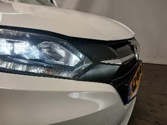 Honda  HR-V (RU) MPV 1.5 i-VTEC 16V (L15B4(Euro 6)) [96kW]  (08-2015/...) picture 33