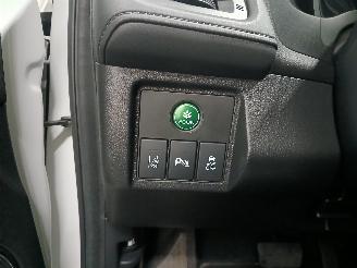 Honda  HR-V (RU) MPV 1.5 i-VTEC 16V (L15B4(Euro 6)) [96kW]  (08-2015/...) picture 16