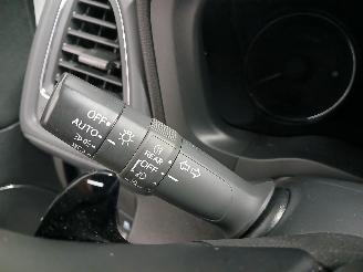 Honda  HR-V (RU) MPV 1.5 i-VTEC 16V (L15B4(Euro 6)) [96kW]  (08-2015/...) picture 17