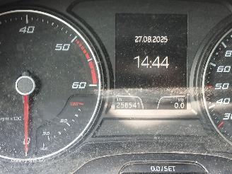 Seat Leon Leon ST (5FF) Combi 5-drs 1.6 TDI 16V (CRKB) [81kW]  (09-2013/08-2020)= picture 2