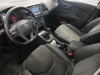 Seat Leon Leon ST (5FF) Combi 5-drs 1.6 TDI 16V (CRKB) [81kW]  (09-2013/08-2020)= picture 13