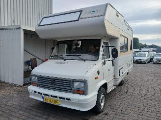 Schadeauto Peugeot J5 J5 (280L) Chassis-Cabine 2.5D (CRD93) [54kW]  (09-1981/09-1990) 1989/96