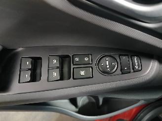 Hyundai Ioniq Ioniq Liftback EV (EM09) [88kW]  (03-2016/08-2019) picture 14