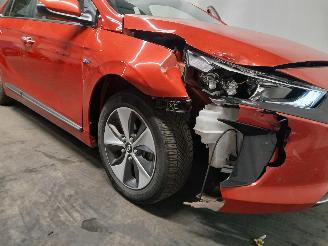 Hyundai Ioniq Ioniq Liftback EV (EM09) [88kW]  (03-2016/08-2019) picture 29