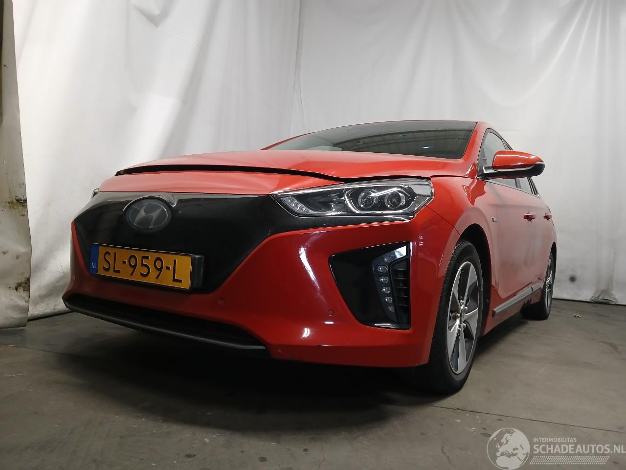 Hyundai Ioniq Ioniq Liftback EV (EM09) [88kW]  (03-2016/08-2019)
