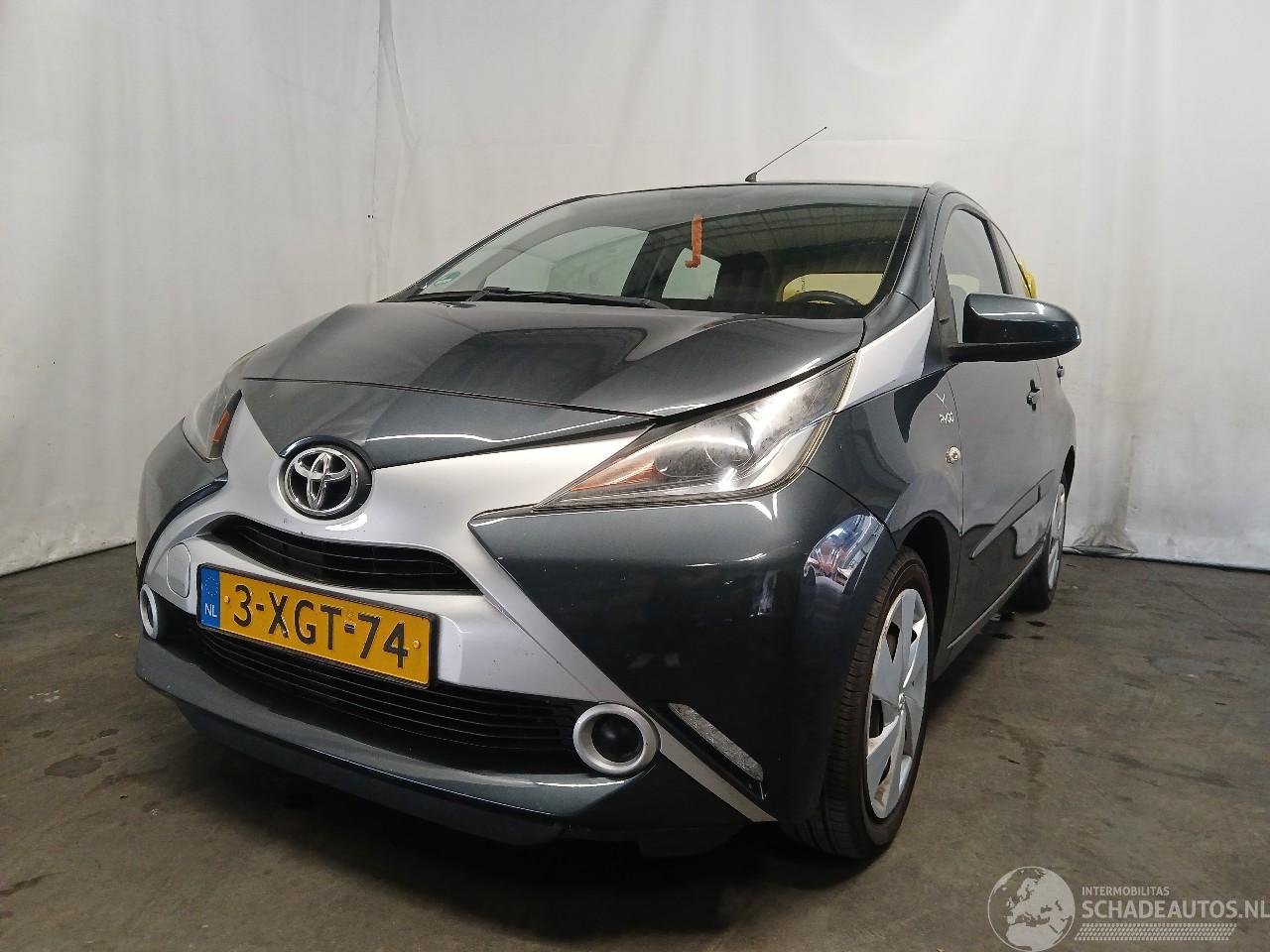 Toyota Aygo Aygo (B40) Hatchback 1.0 12V VVT-i (1KR-FE) [51kW]  (05-2014/06-2018)