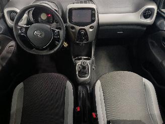 Toyota Aygo Aygo (B40) Hatchback 1.0 12V VVT-i (1KR-FE) [51kW]  (05-2014/06-2018) picture 11