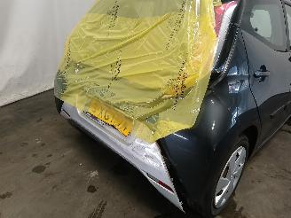 Toyota Aygo Aygo (B40) Hatchback 1.0 12V VVT-i (1KR-FE) [51kW]  (05-2014/06-2018) picture 23