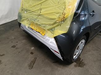 Toyota Aygo Aygo (B40) Hatchback 1.0 12V VVT-i (1KR-FE) [51kW]  (05-2014/06-2018) picture 22