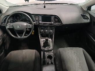 Seat Leon Leon (5FB) Hatchback 5-drs 1.6 TDI 16V (CXXB) [81kW]  (09-2013/08-2020=
) picture 12