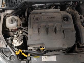 Seat Leon Leon (5FB) Hatchback 5-drs 1.6 TDI 16V (CXXB) [81kW]  (09-2013/08-2020=
) picture 27