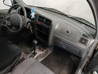Suzuki Alto Alto (RF410) Hatchback 1.1 16V (F10D) [46kW]  (06-2002/12-2008) picture 8