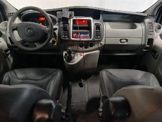Opel Vivaro Vivaro Van 2.0 CDTI (M9R-780) [84kW]  (08-2006/07-2014) picture 11