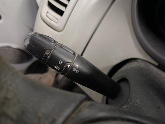 Opel Vivaro Vivaro Van 2.0 CDTI (M9R-780) [84kW]  (08-2006/07-2014) picture 15