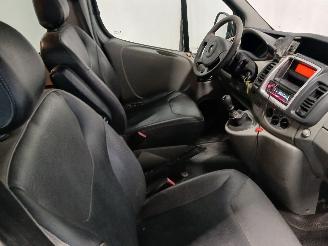Opel Vivaro Vivaro Van 2.0 CDTI (M9R-780) [84kW]  (08-2006/07-2014) picture 9