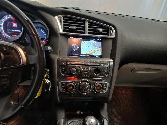 Citroën C4 C4 Berline (NC) Hatchback 5-drs 1.6 16V VTi (EP6C(5FS)) [88kW]  (10-20=
10/...) picture 18