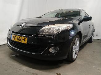 Avarii autoturisme Renault Mégane Megane III Grandtour (KZ) Combi 5-drs 1.6 16V (K4M-858(K4M-R8)) [81kW]=
  (05-2009/08-2015) 2011/93
