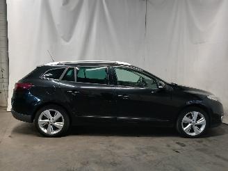 Renault Mégane Megane III Grandtour (KZ) Combi 5-drs 1.6 16V (K4M-858(K4M-R8)) [81kW]=
  (05-2009/08-2015) picture 7