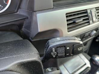 BMW 5-serie 5 serie (E60) Sedan 525i 24V (M54-B25(256S5)) [141kW]  (09-2003/02-200=
5) picture 17
