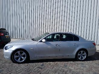 BMW 5-serie 5 serie (E60) Sedan 525i 24V (M54-B25(256S5)) [141kW]  (09-2003/02-200=
5) picture 6