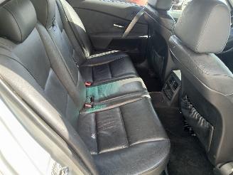 BMW 5-serie 5 serie (E60) Sedan 525i 24V (M54-B25(256S5)) [141kW]  (09-2003/02-200=
5) picture 10