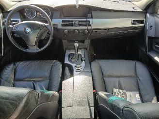 BMW 5-serie 5 serie (E60) Sedan 525i 24V (M54-B25(256S5)) [141kW]  (09-2003/02-200=
5) picture 11