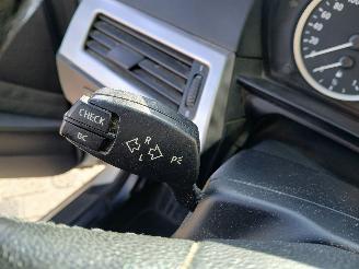 BMW 5-serie 5 serie (E60) Sedan 525i 24V (M54-B25(256S5)) [141kW]  (09-2003/02-200=
5) picture 15