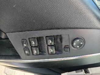 BMW 5-serie 5 serie (E60) Sedan 525i 24V (M54-B25(256S5)) [141kW]  (09-2003/02-200=
5) picture 14