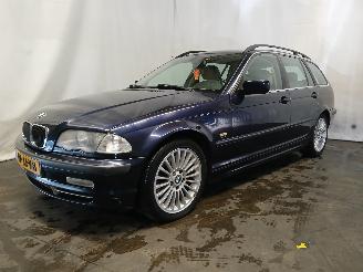BMW 3-serie 3 serie Touring (E46/3) Combi 330i 24V (M54-B30(306S3)) [170kW]  (06-2=
000/09-2005) picture 2