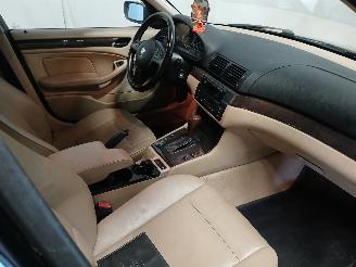 BMW 3-serie 3 serie Touring (E46/3) Combi 330i 24V (M54-B30(306S3)) [170kW]  (06-2=
000/09-2005) picture 8
