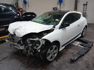 Dezmembrări autoturisme Renault Mégane Megane III Coupe (DZ) Hatchback 3-drs 2.0 16V TCe 180 (F4R-870(F4R-L8)=
) [132kW]  (11-2008/08-2015) 2010