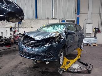 Dezmembrări autoturisme Peugeot 108 108 Hatchback 1.0 12V (1KRFE(CFB)) [51kW]  (05-2014/...) 2016/1