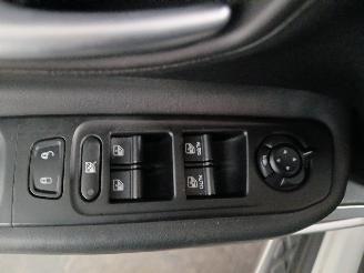 Jeep Renegade Renegade (BU) SUV 1.4 Multi Air 16V (EAM) [103kW]  (07-2014/12-2018) picture 14